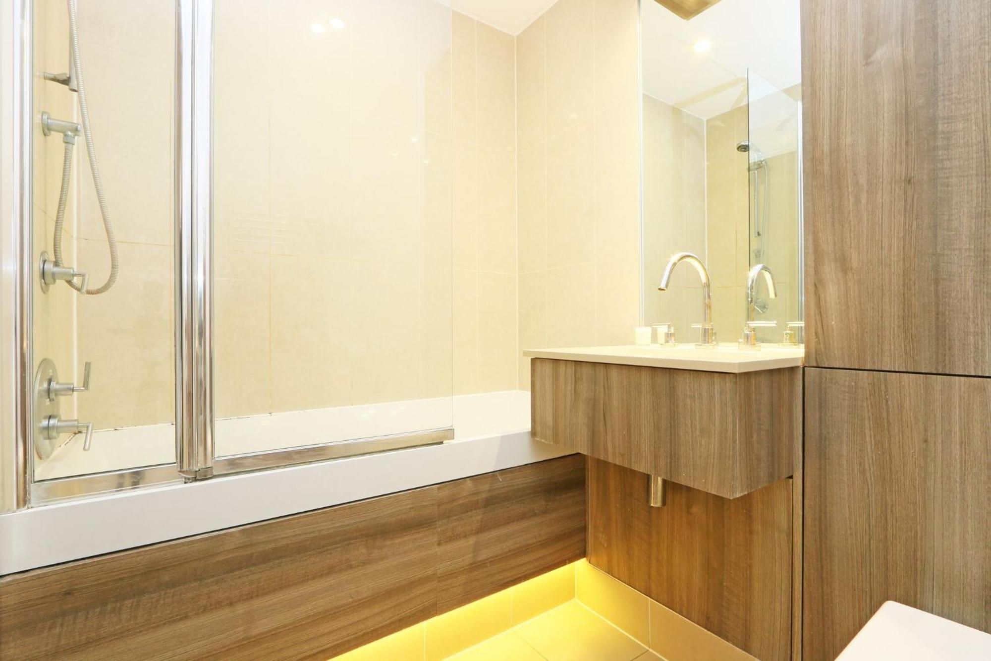 Riverside 1 Bed Apartment London Bagian luar foto