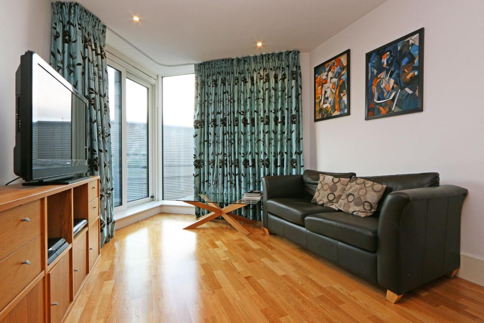 Riverside 1 Bed Apartment London Bagian luar foto